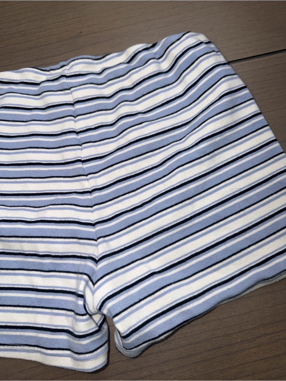 Set Active Jersey Striped Shorts Blue White Medium Sold Out - Picture 6 of 9
